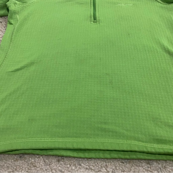 Patagonia Women’s 1/2 Zip Lime Green Size Medium Logo Flaws Polartec - Picture 13 of 16